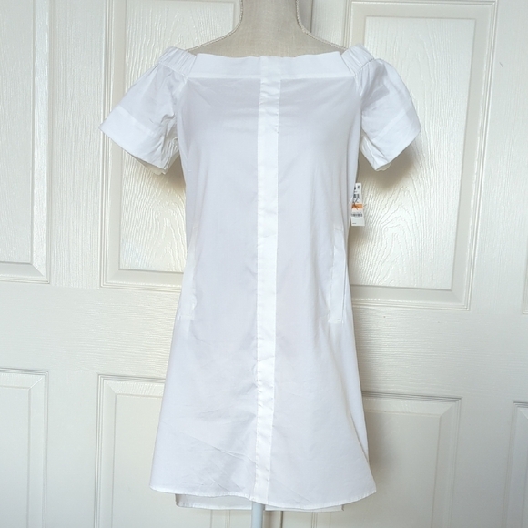 Bar III Dresses & Skirts - Bar III White Poplin Off-Shoulder Dressar
